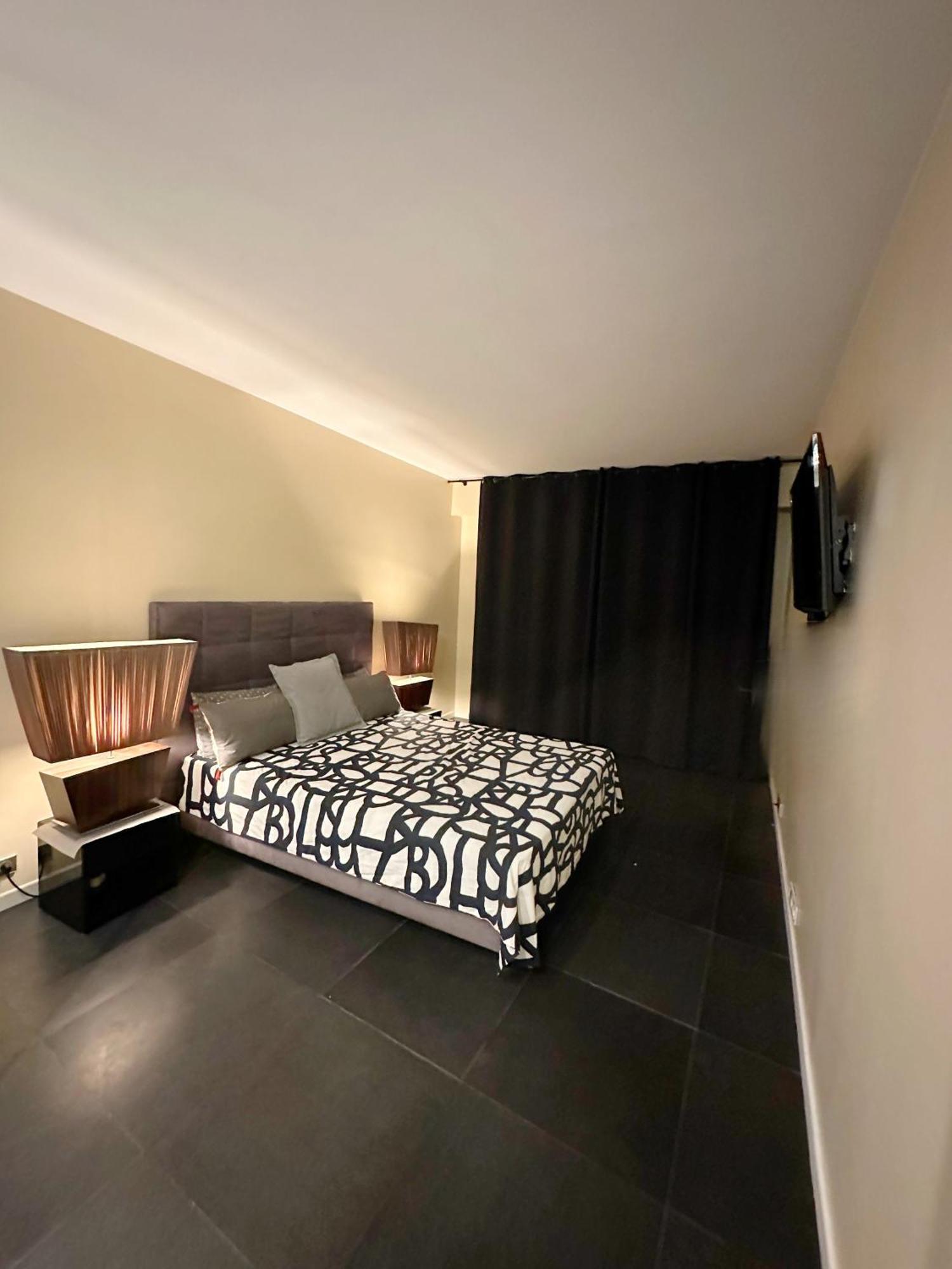 Quai De Seine Tour Eiffel Trocadero Apartment ปารีส ภายนอก รูปภาพ